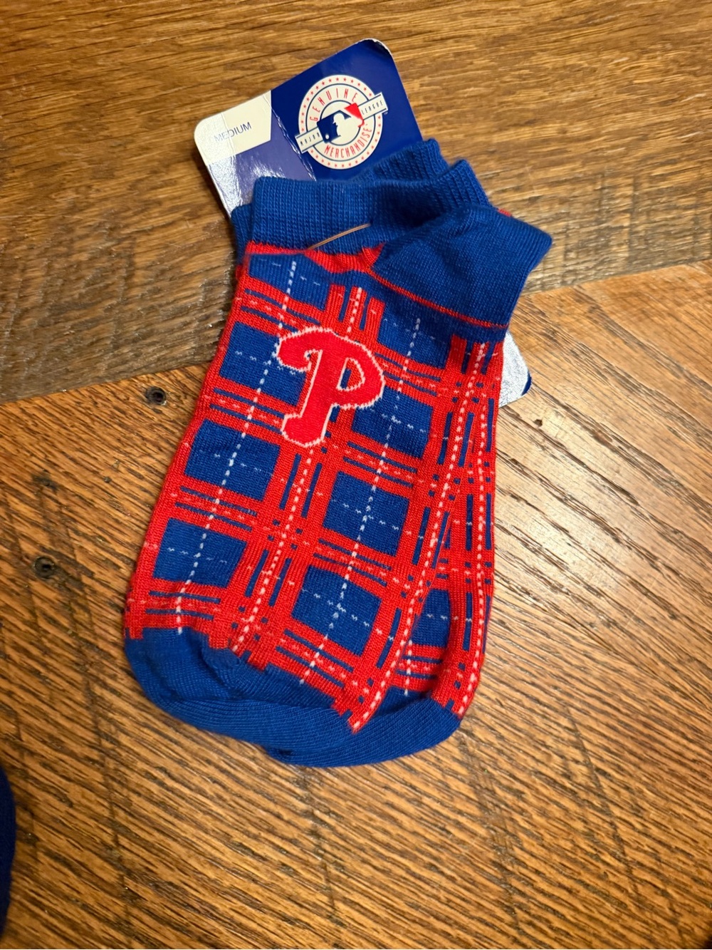 Philadelphia Phillies socks β (MLB).